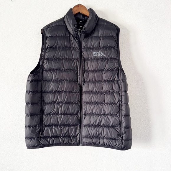 Eddie Bauer CirrusLite Down Puffer Vest NEW Black Outdoor Gorpcore XL Athleisure - Picture 2 of 12